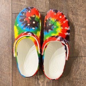 Unisex try dye Crocs